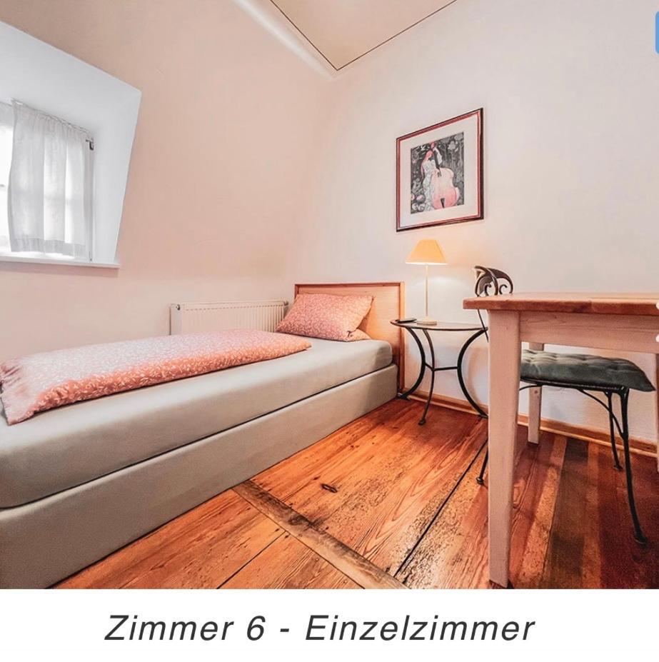 Hotel Weinstube Am Markt Gerolzhofen Экстерьер фото