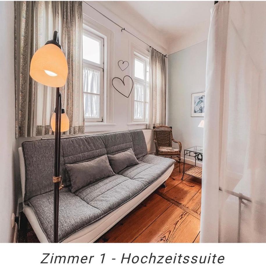 Hotel Weinstube Am Markt Gerolzhofen Экстерьер фото