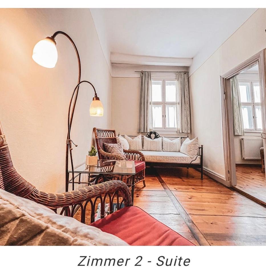 Hotel Weinstube Am Markt Gerolzhofen Экстерьер фото